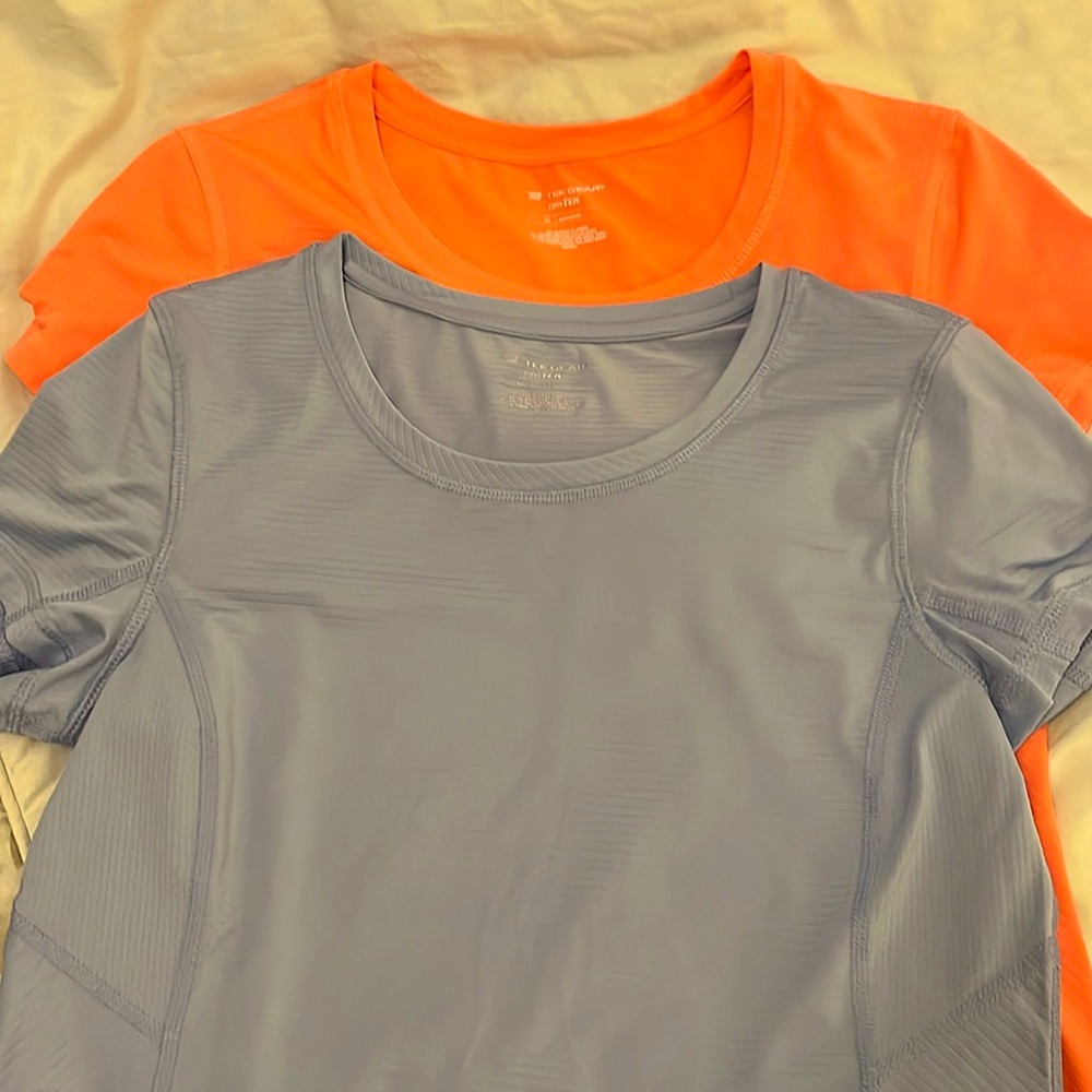 Tek Gear 2pk Light Blue and Neon Orange Fitted Crew Neck Athletic T-Shirts